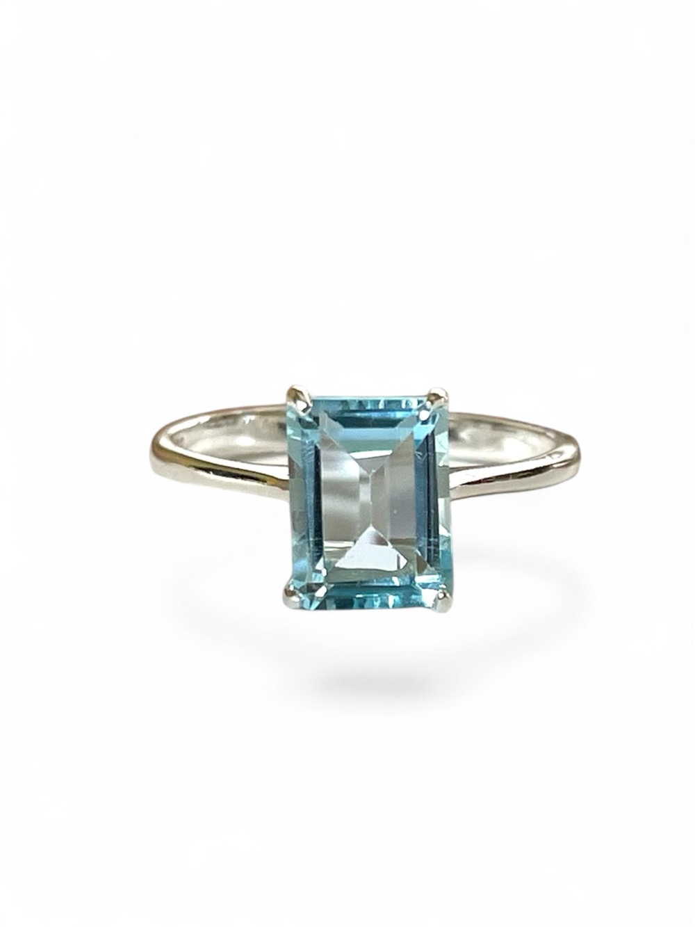 AAA+ Natural Blue Topaz emerald cut Ring in 925 Sterling Silver US: 6 (6*4mm)